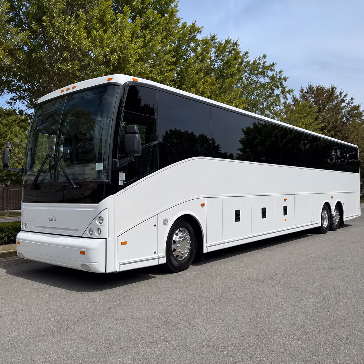 bus rental options for san leandro trips