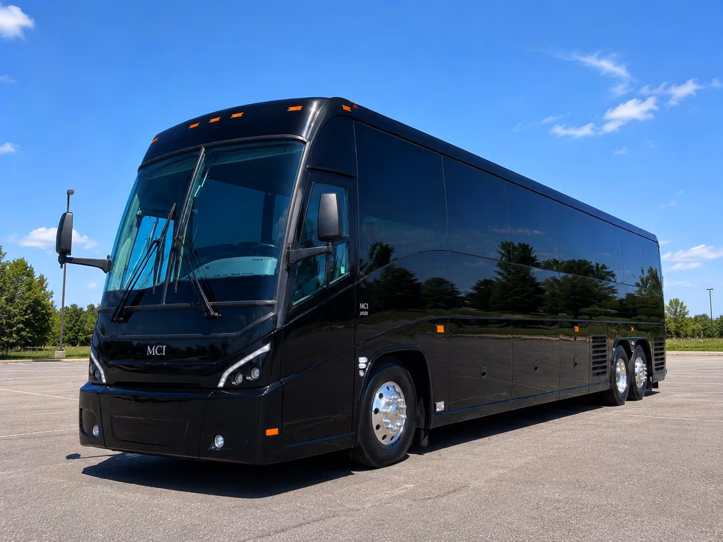 oakland coliseum fan shuttles from san leandro bart