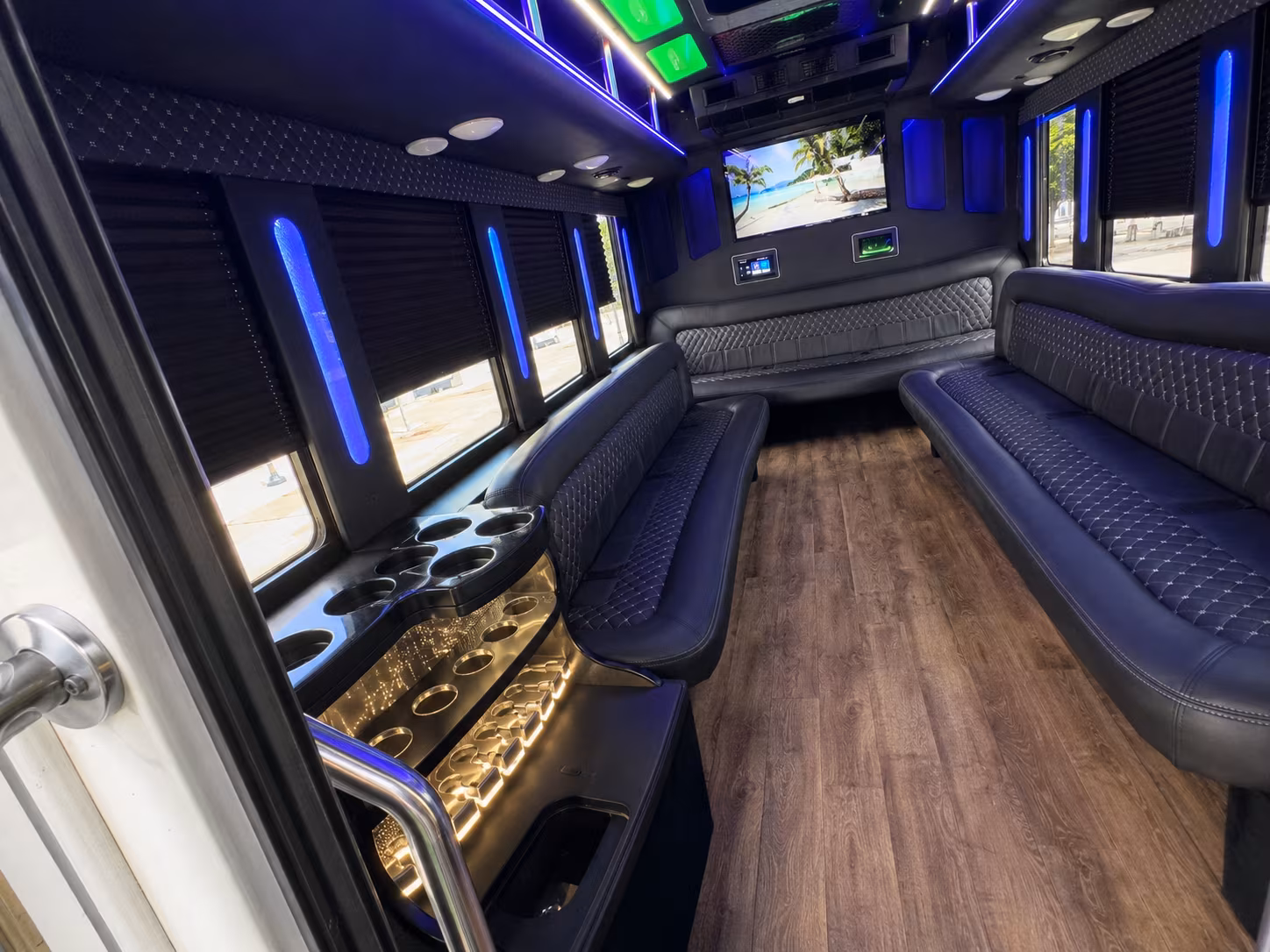 oaklands jack london square uptown nightlife party bus rental